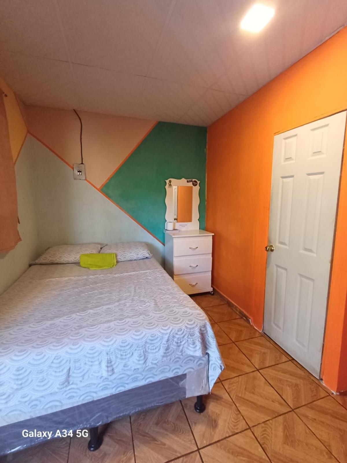 Hostal Nina Oly Tamanique Pokój zdjęcie